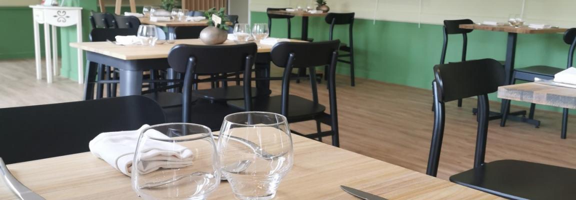 Salle restaurant table de jade