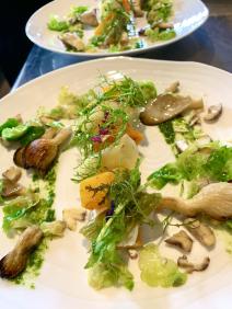 restaurant plat source doree