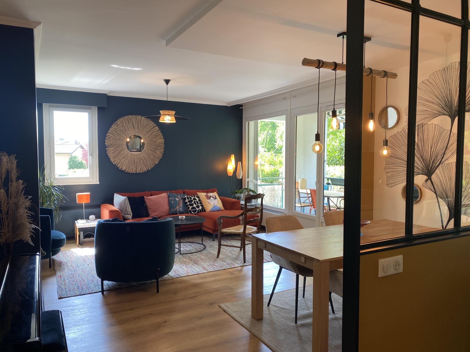 Appartement entièrement rénové et décoré